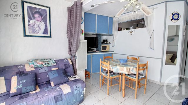 Afficher la photo en grand Appartement F2 à vendre - 2 pièces - 32 m2 - Le Barcares - 66 - LANGUEDOC-ROUSSILLON