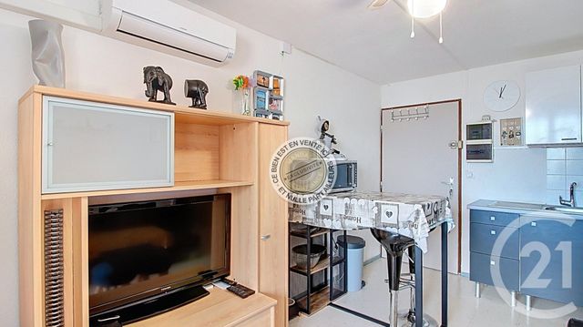 Afficher la photo en grand Appartement F1 à vendre - 2 pièces - 22 m2 - Le Barcares - 66 - LANGUEDOC-ROUSSILLON
