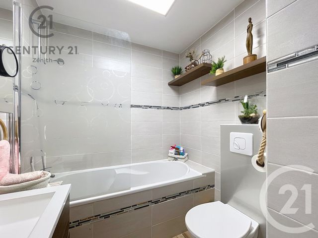 Afficher la photo en grand Appartement F3 à vendre - 3 pièces - 58 m2 - Le Barcares - 66 - LANGUEDOC-ROUSSILLON