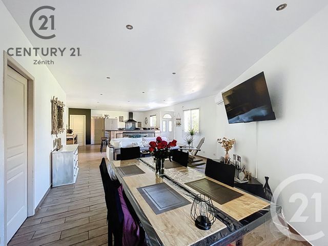 Afficher la photo en grand Maison à vendre - 4 pièces - 121,48 m2 - St Laurent De La Salanque - 66 - LANGUEDOC-ROUSSILLON