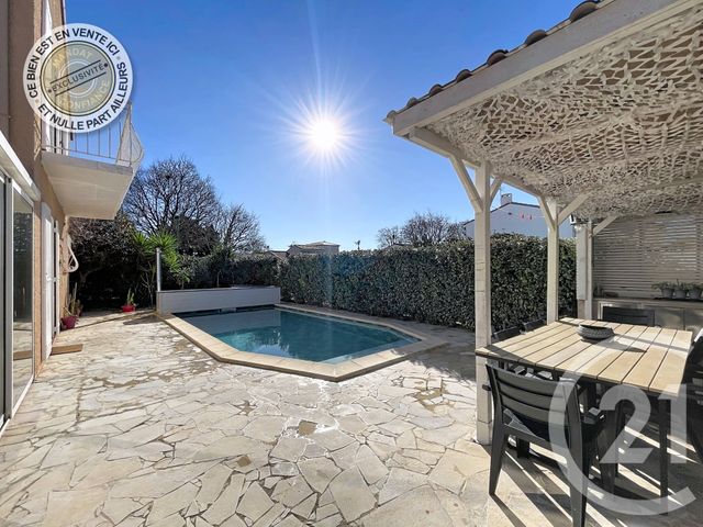 Maison à vendre ST LAURENT DE LA SALANQUE