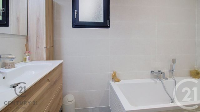 Maison &agrave; vendre - 4 pi&egrave;ces - 137 m2 - St Laurent De La Salanque - 66 - LANGUEDOC-ROUSSILLON